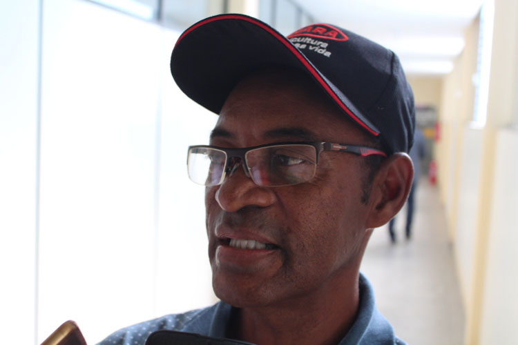 Brumado: Representante comunitário cobra pavimentação do acesso de Samambaia e Ubiraçaba