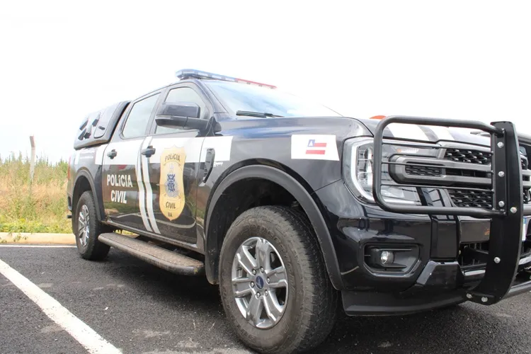 Justiça decreta preventiva de delegado flagrado com Hilux apreendida em Vitória da Conquista