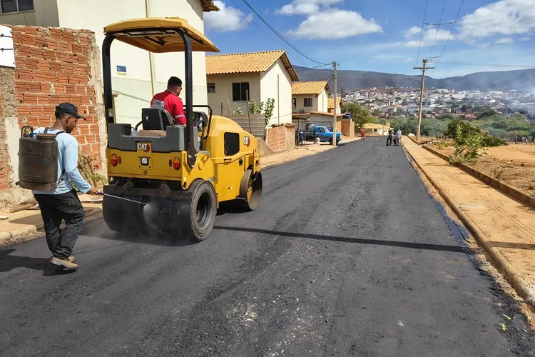 Brumado: Moradores comentam obras de pavimentação asfáltica nos Brisas