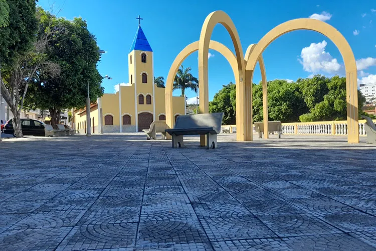 Brumado: Prefeitura vai doar terreno à Paróquia Nossa Senhora Aparecida