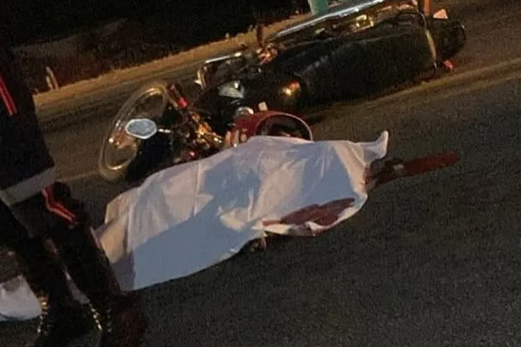Homem morre após colidir moto contra carro na BA-262 em Aracatu