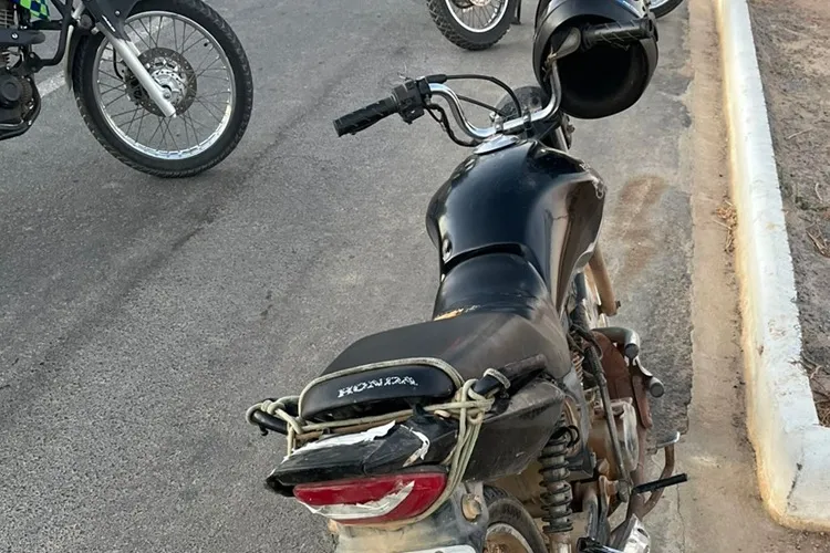 Condutor é detido por pilotar moto sob efeito de álcool em Guanambi