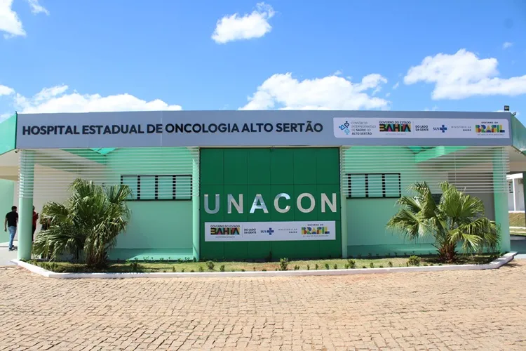 Caetité: Ivana Bastos quer garantir direito a cirurgia reparadora de mutilação mamária