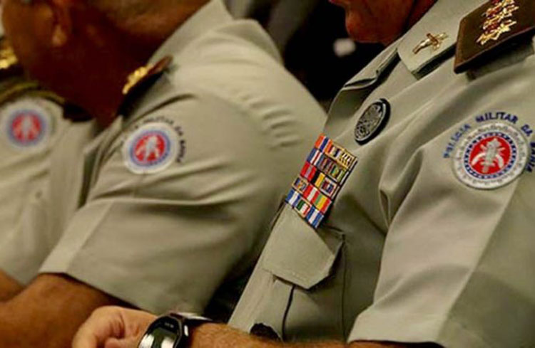 Bahia inicia vacinação de policiais contra o coronavírus nesta quinta (01)