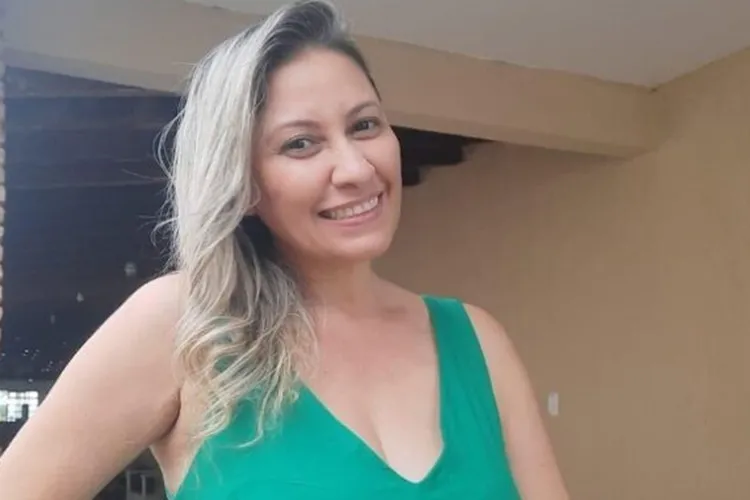 Psicóloga é deixada morta pelo próprio filho na porta dos pais dela