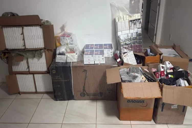 Cândido Sales: 80ª CIPM apreende R$ 500 mil em eletrônicos e perfumes importados