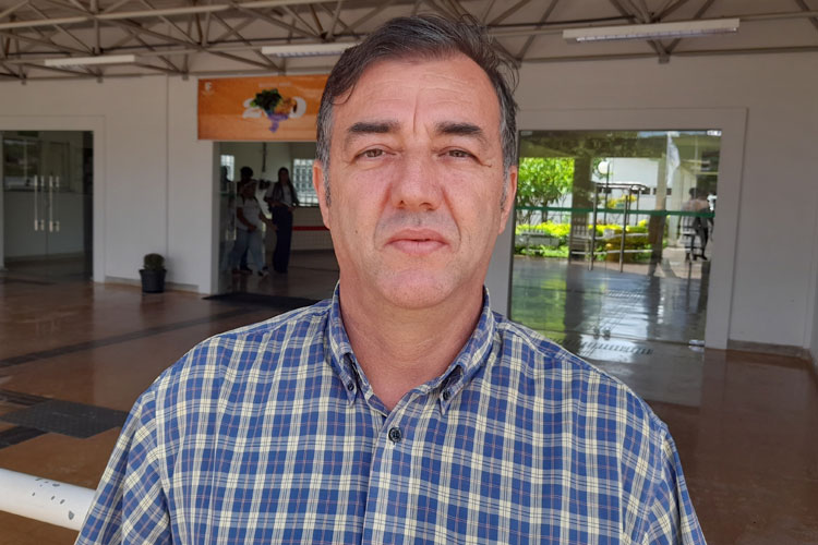 Brumado: 'As famílias precisam voltar a ser famílias', diz terapeuta para combater suicídio