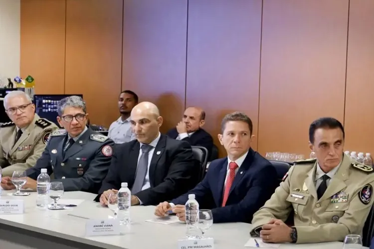 Governador envia à AL-BA projeto que reajusta salário das forças de segurança