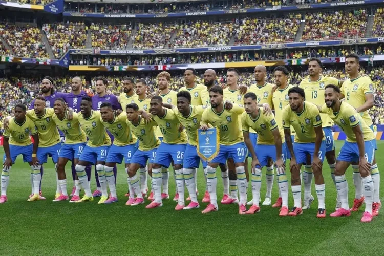 Brasil vira nos acréscimos, elimina o Japão e avança para as oitavas da Copa do Mundo
