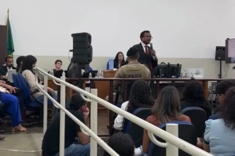 Tribunal do Júri condena jovem a 33 anos de prisão por matar adolescente em Caculé