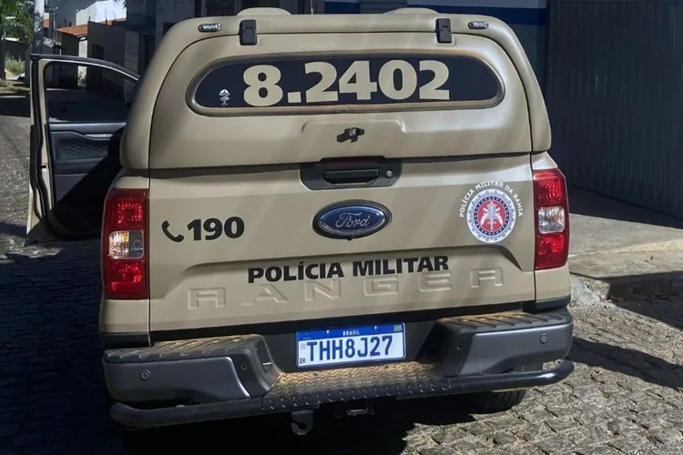 PM à paisana detém homem após o mesmo tentar invadir uma residência em Brumado
