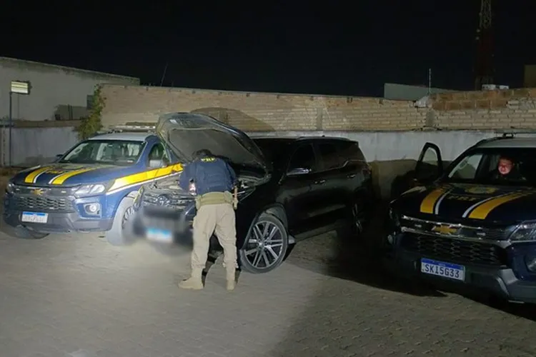 Após fugir em alta velocidade, motorista é preso em Vitória da Conquista