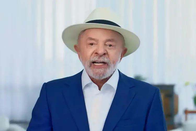 'É um caso de polícia', diz Lula sobre relação entre Flávio e Vorcaro