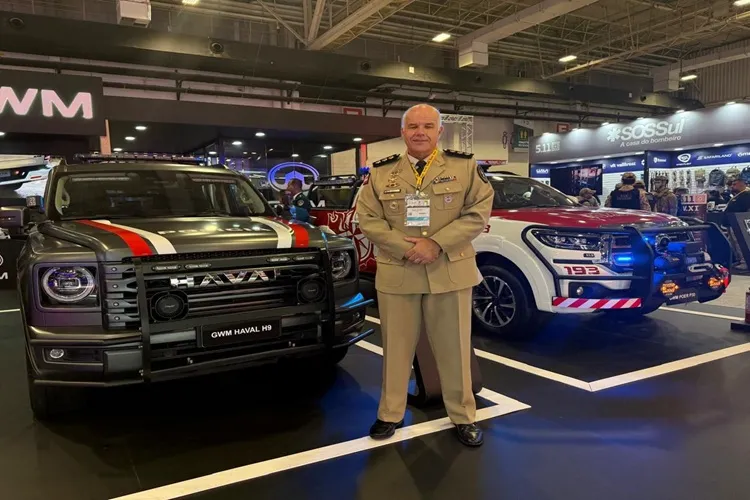 Comandante do CPRSO acompanha comandante geral da PM-BA em encontro de segurança