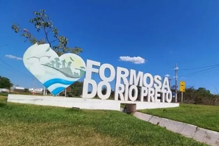 Prefeitura de Formosa do Rio Preto abre concurso com 396 vagas e salários de até R$ 6,7 mil