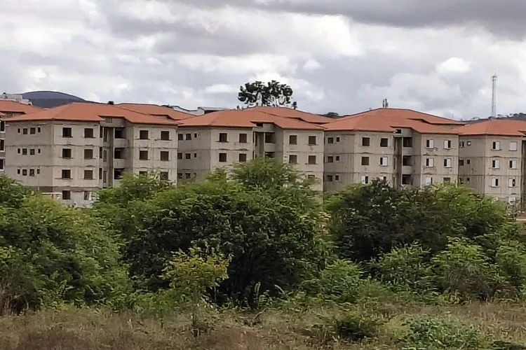 Conquista de novas moradias ajuda a reduzir o déficit habitacional em Brumado, diz prefeito