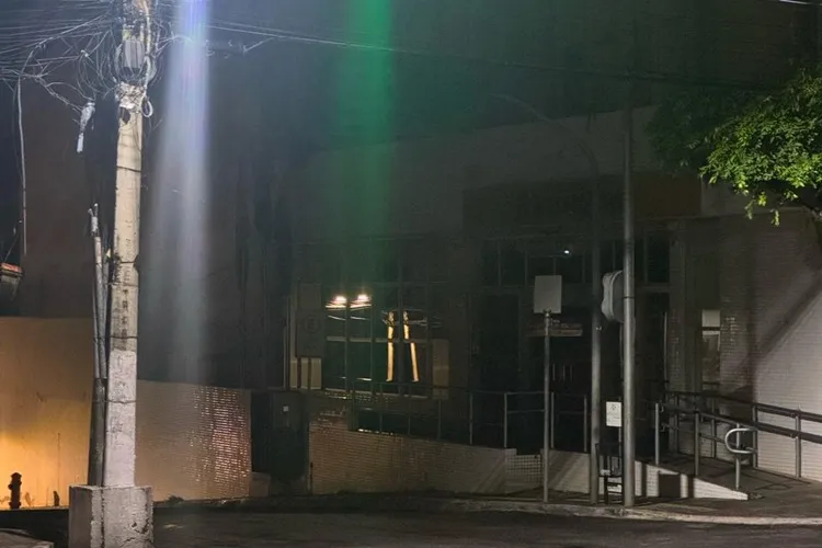 Fortes chuvas causam alagamentos e queda de energia em Macaúbas