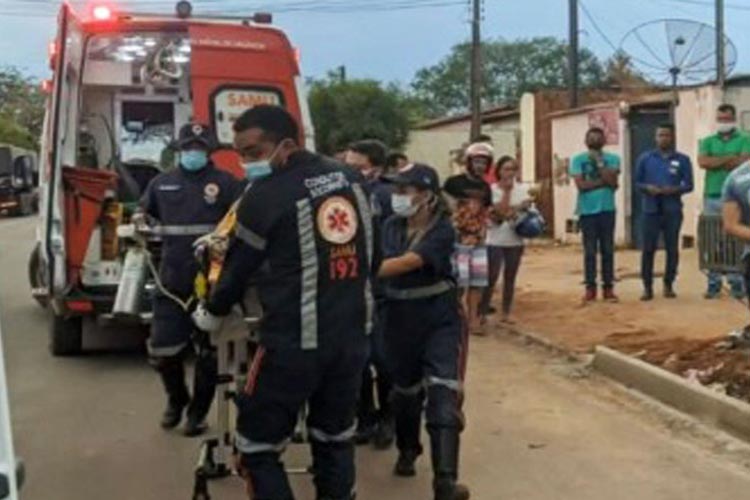  Luís Eduardo Magalhães: Homem morre após cair de cerca de 10 metros enquanto consertava telhado