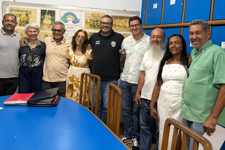 Silvia Melo é eleita nova presidente da Academia de Letras e Artes de Brumado