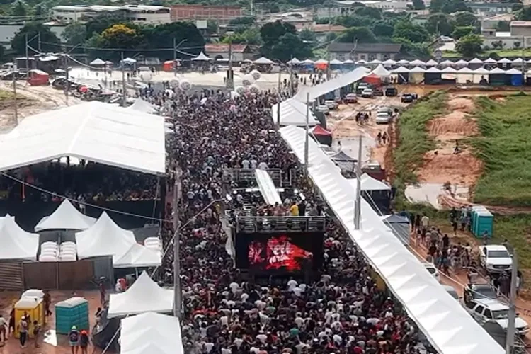 Reconhecimento facial identifica três foragidos no Lapa Folia em Bom Jesus da Lapa