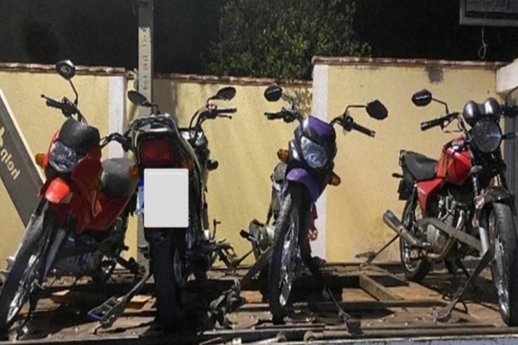 Quatro motocicletas são apreendidas por direção perigosa e irregularidades em Guanambi