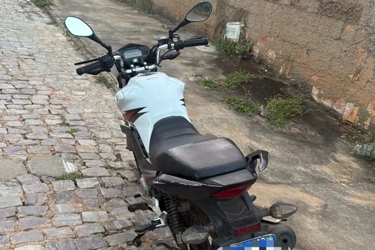 94ª CIPM age rápido e recupera moto roubada minutos após assalto em Caetité