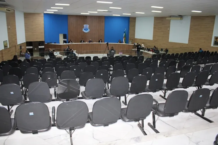 Câmara de Brumado convoca sessão para eleição da Mesa Diretora