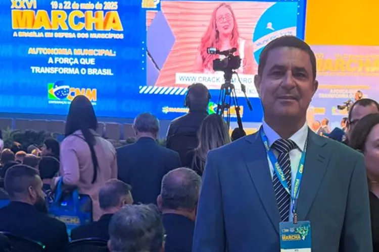 Malhada de Pedras na Marcha dos Prefeitos para fortalecimento da municipalidade