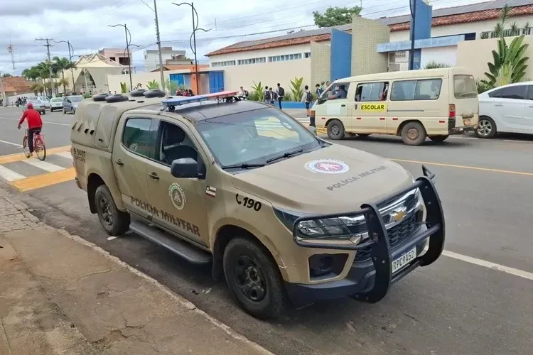 Mesária é presa suspeita de cometer crimes eleitorais em Licínio de Almeida