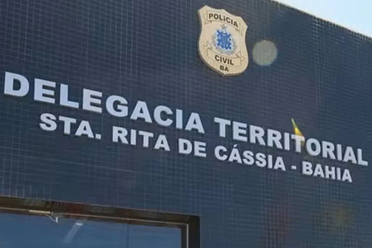 Professora aposentada é encontrada morta dentro de casa em Santa Rita de Cássia