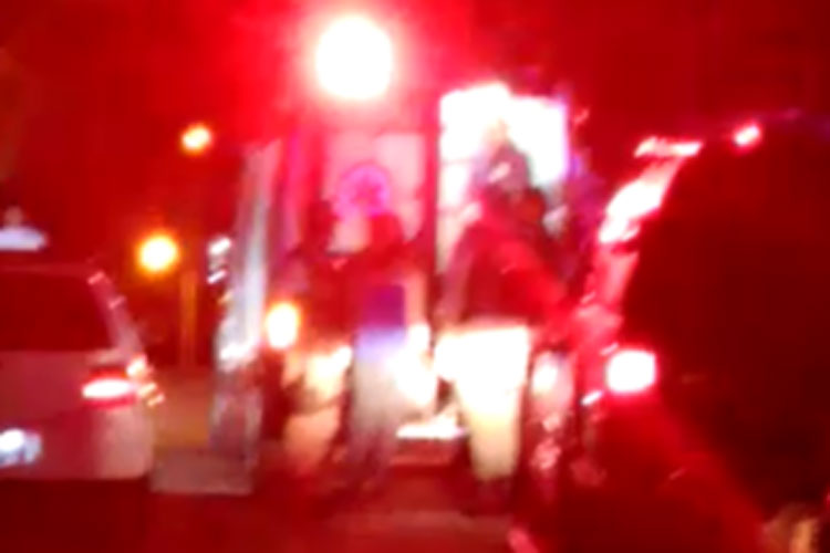 Homem é alvejado com disparos na perna no Bairro Olhos D?água em Brumado