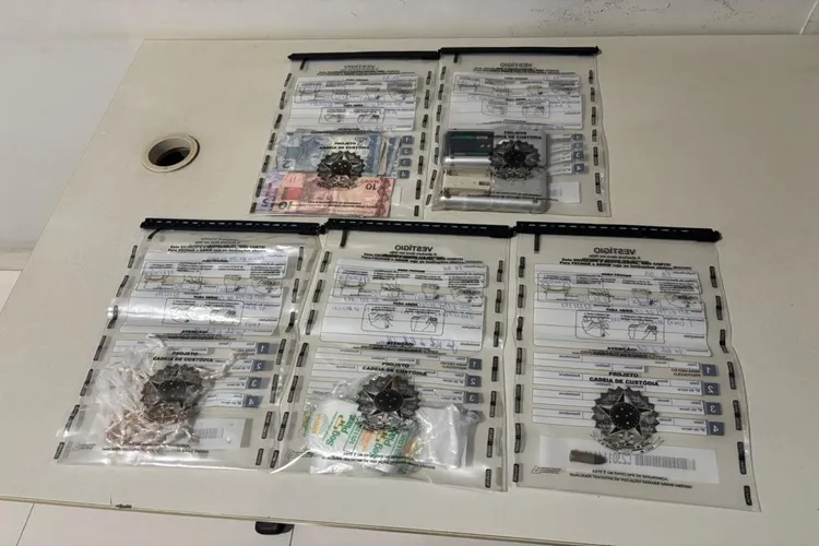 Ação da Rocam apreende 95 porções de crack e munição em Bom Jesus da Lapa
