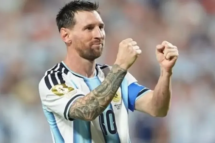 Messi chega ao 17º gol em Copas do Mundo e se isola como maior artilheiro da história