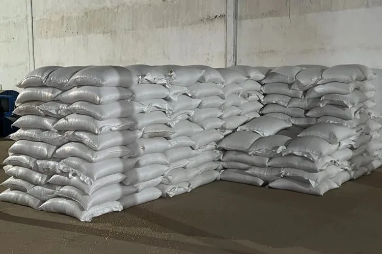 Brumado: Criadores são beneficiados com ração emergencial de milho para o gado