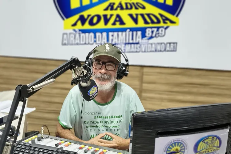 Brumado: Sertãozinho comemora 20 anos do programa Chapéu de Palha na Nova Vida FM