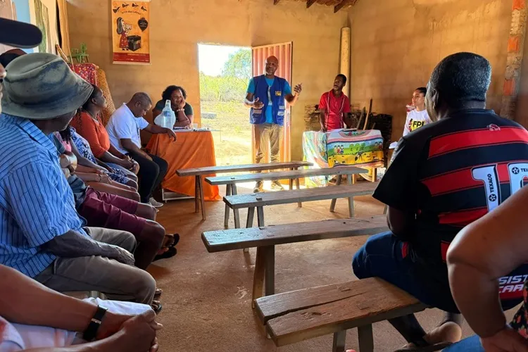 Comunidades sem acesso a serviços básicos e essenciais em Riacho de Santana