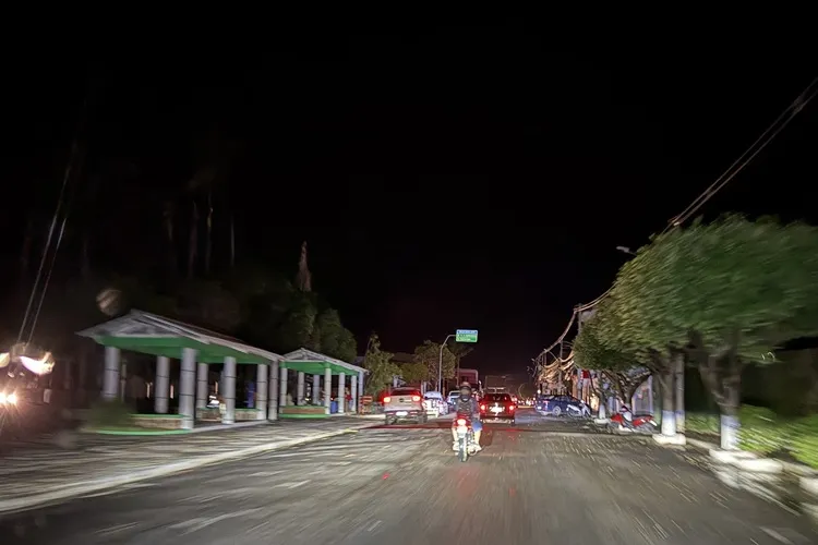 Uma das cidades mais quentes do Brasil neste domingo, Brumado registra apagão