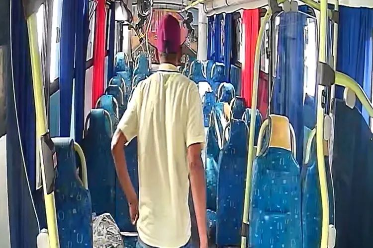 VÍDEO: Dono de ônibus instala câmeras e flagra ação de ladrão em Brumado
