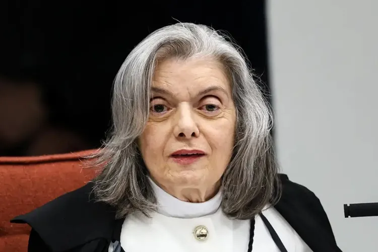 Ministra Cármen Lúcia diz que crise de confiabilidade no Judiciário é grave