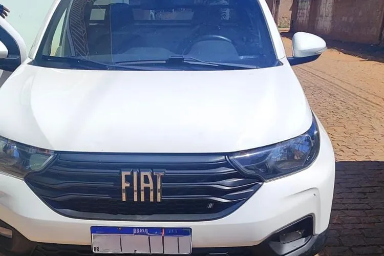 Carro com suspeita de clonagem é localizado em Livramento de Nossa Senhora