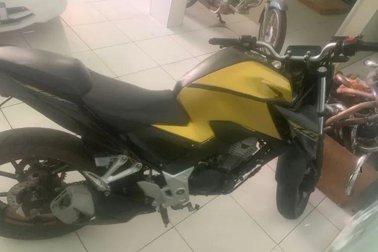 94ª CIPM apreende motocicleta clonada na cidade de Lagoa Real