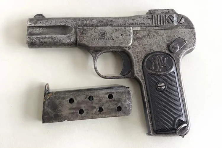 Suspeitos de moto jogam pistola em estrada vicinal ao avistarem a PM em Piripá