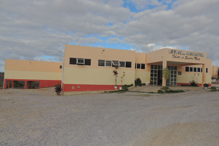 Aracatu: Criança de 4 anos cai e tem trauma na cavidade oral com cano de pvc