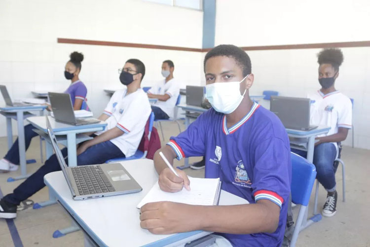 Secretaria da Educação da Bahia oferece quase 4 mil vagas de cursos técnicos para estudantes