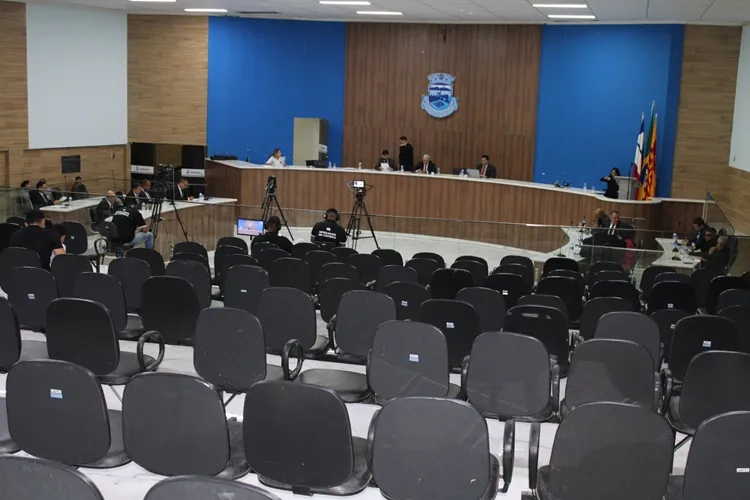 Vereadores apresentam 22 indicações e novos Projetos de Lei em Brumado