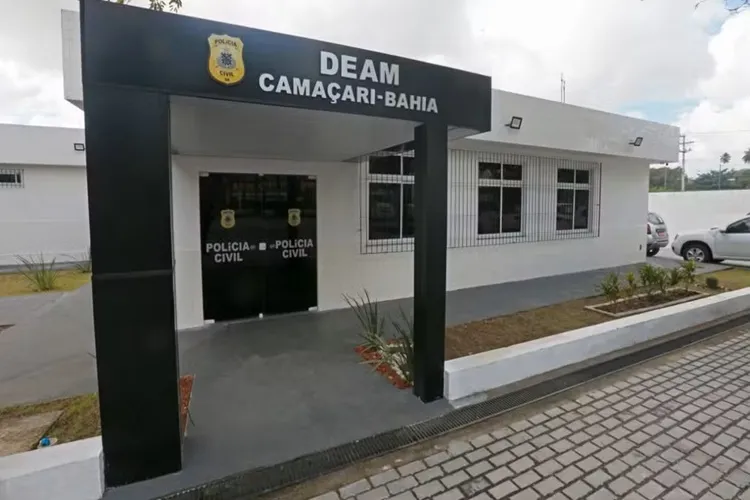 Camaçari: Homem é preso após oferecer R$ 5 por abraços e abusar de menina de 8 anos