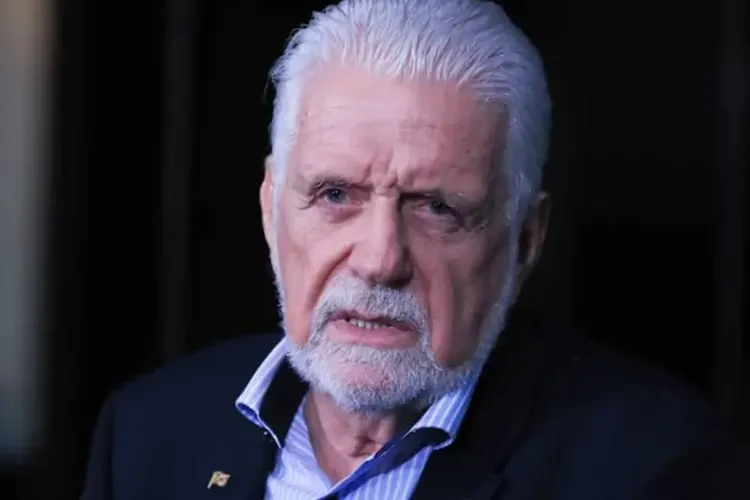 Jaques Wagner tentou vender terreno de R$ 15,8 milhões um dia após ser alvo da PF