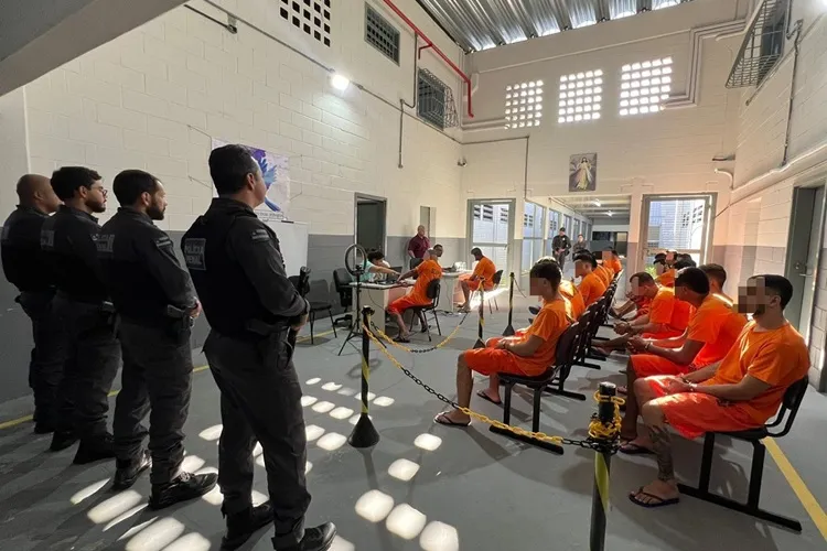 Conjunto Penal de Brumado realiza mutirão de regularização eleitoral para custodiados