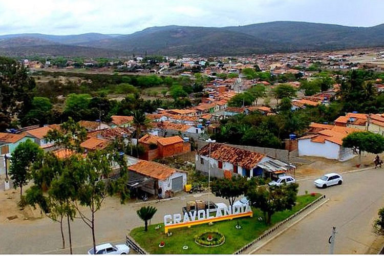 Homem é preso acusado de matar a esposa grávida à pauladas no sudoeste baiano