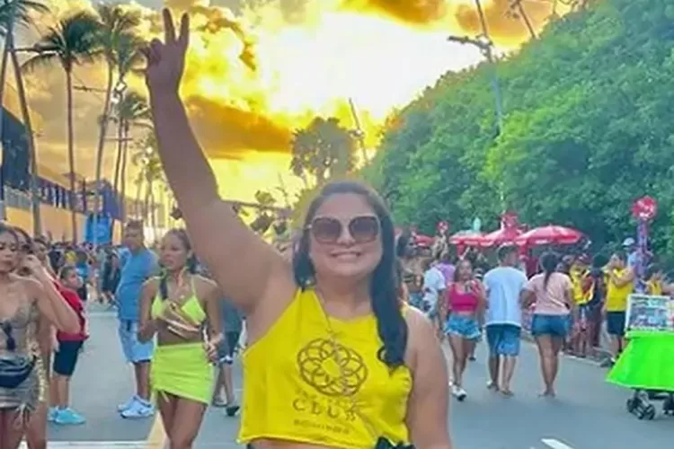 Advogada é morta a tiros dentro de carro após deixar camarote no carnaval de Salvador